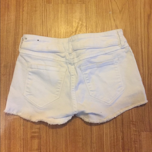 🌟3 for $15🌟 White Shorts from Bootlegger - Picture 4 of 4